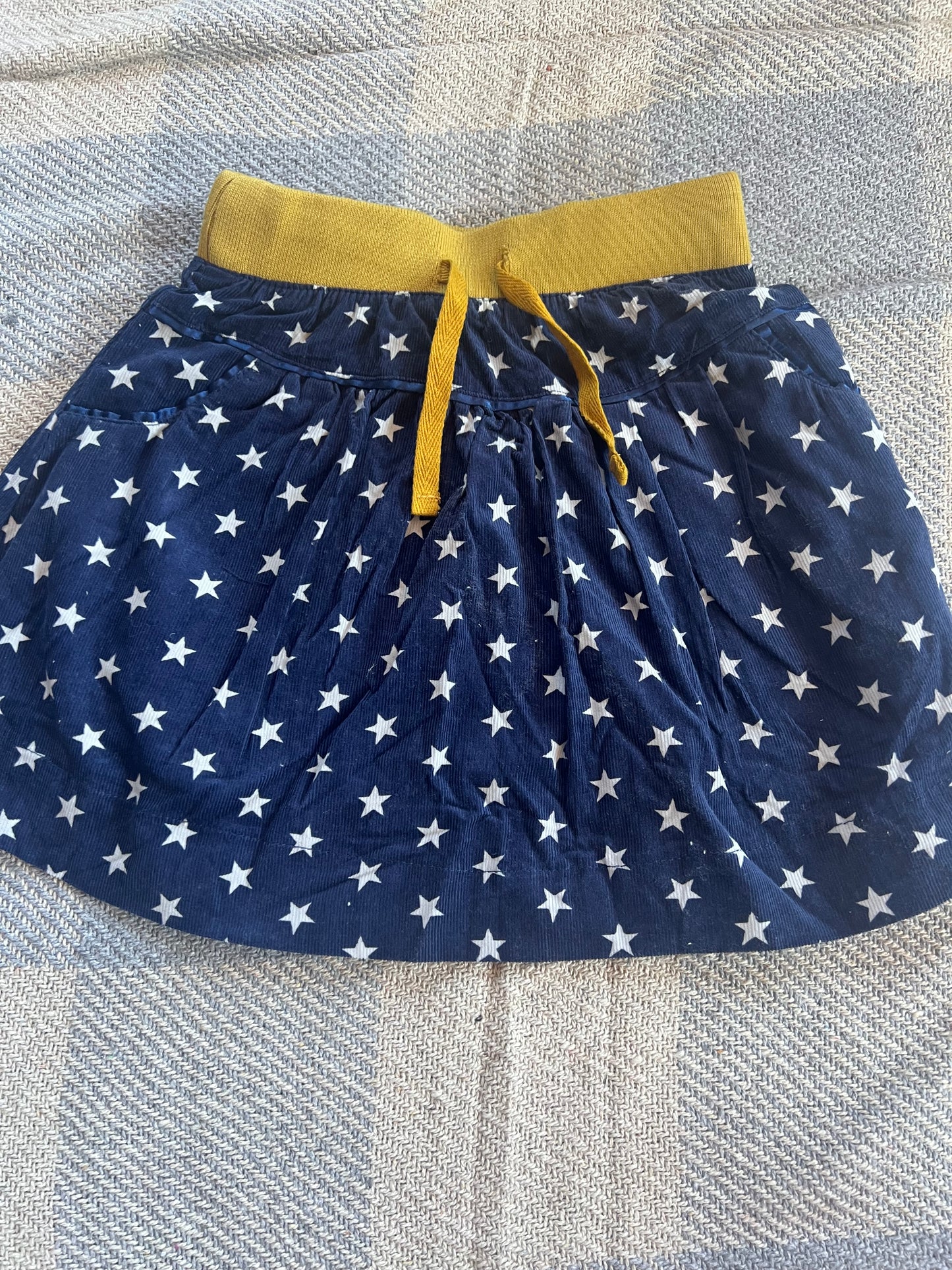 Mini Boden Star Skirt 3-4