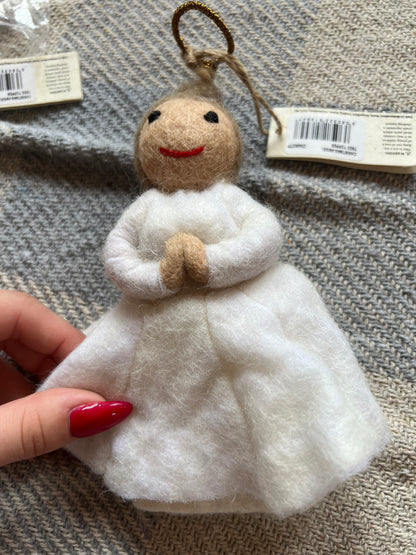 Felt So Good Decorations