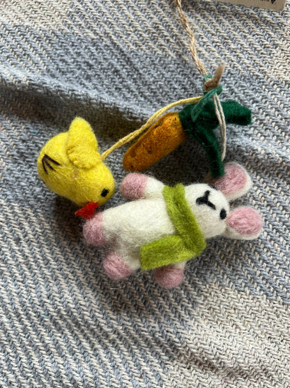 Felt So Good Decorations