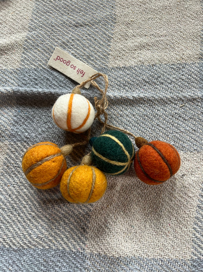 Felt So Good Decorations