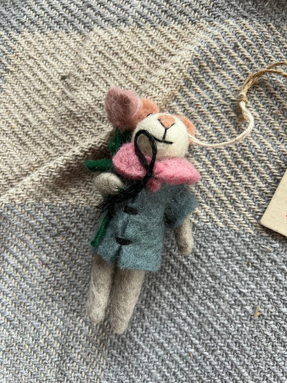 Felt So Good Decorations