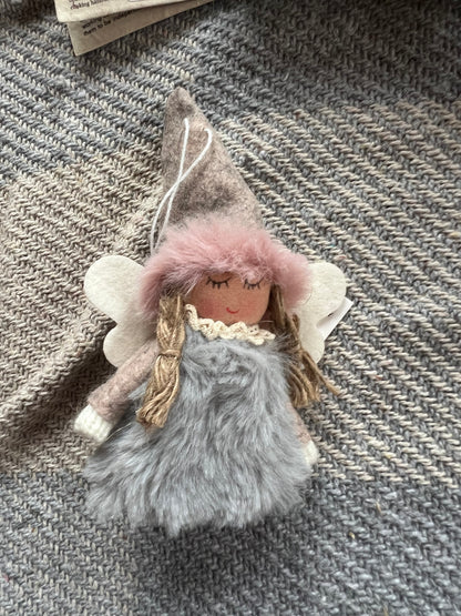 Felt So Good Decorations