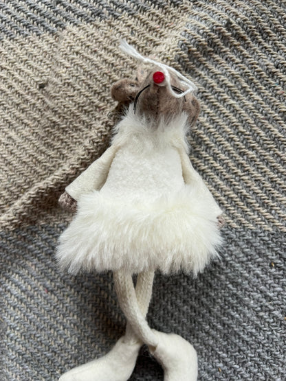 Felt So Good Decorations